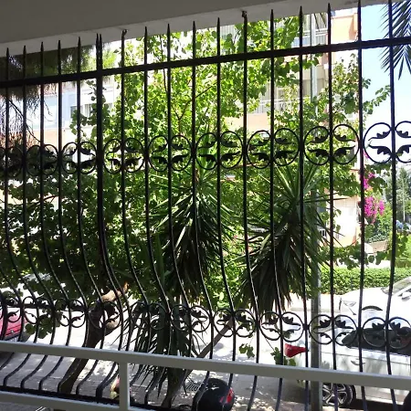 Apartment Central Location , Modern Family , Near Sea