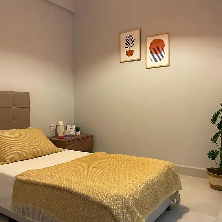 Apartment Central Location , Modern Family , Near Sea